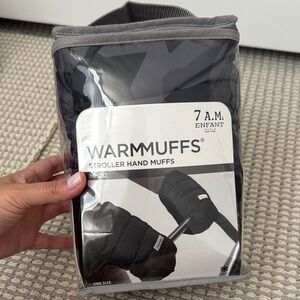 7 A.M. Enfant Black Stars Warmmuffs Stroller Hand Muffs